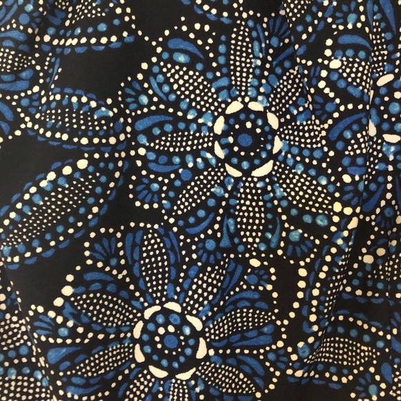 Blue and white floral “Darby” dress by Dress Barn - Picture 4 of 5